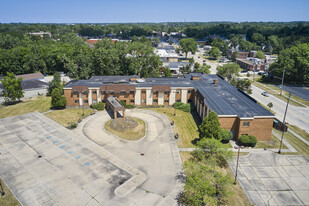 16231 Broadway Ave, Maple Heights OH - Commercial Kitchen