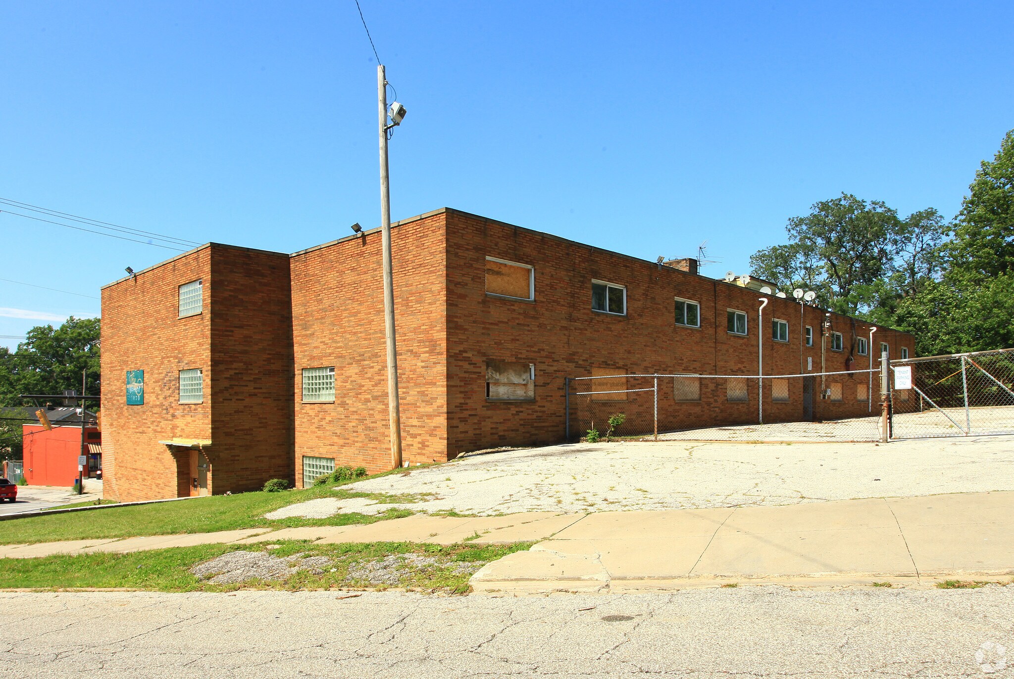 17800 Euclid Ave, Cleveland, OH 44112 Multifamily for Sale