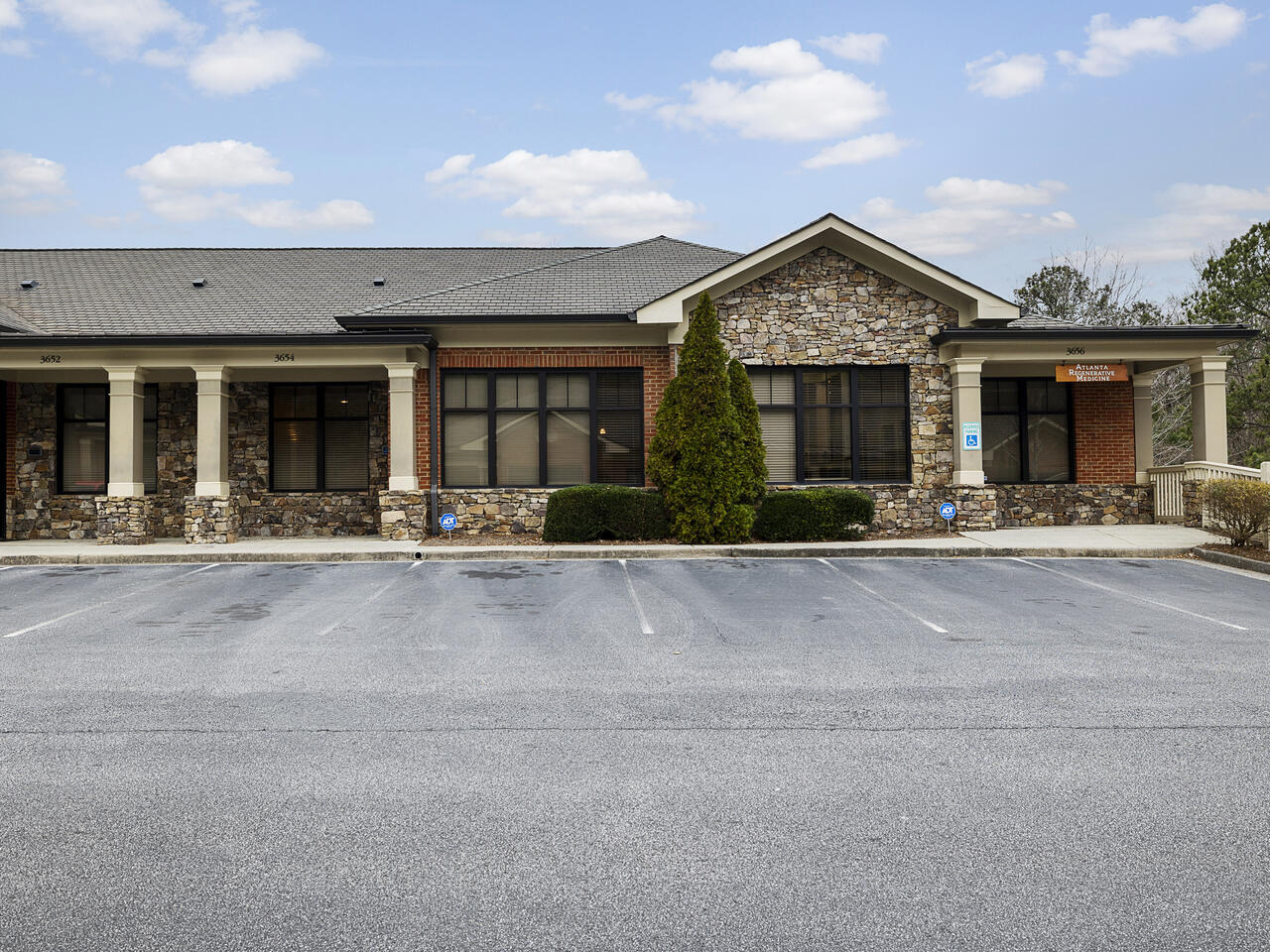 3600 Highlands Pky, Smyrna, GA for sale Primary Photo- Image 1 of 1