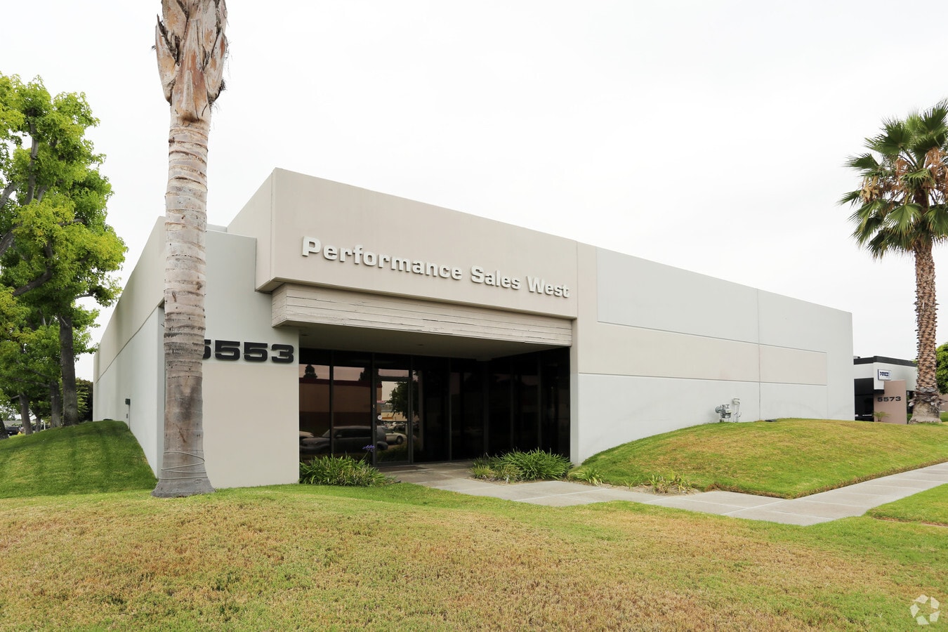 5553 Market Pl, Cypress, CA 90630