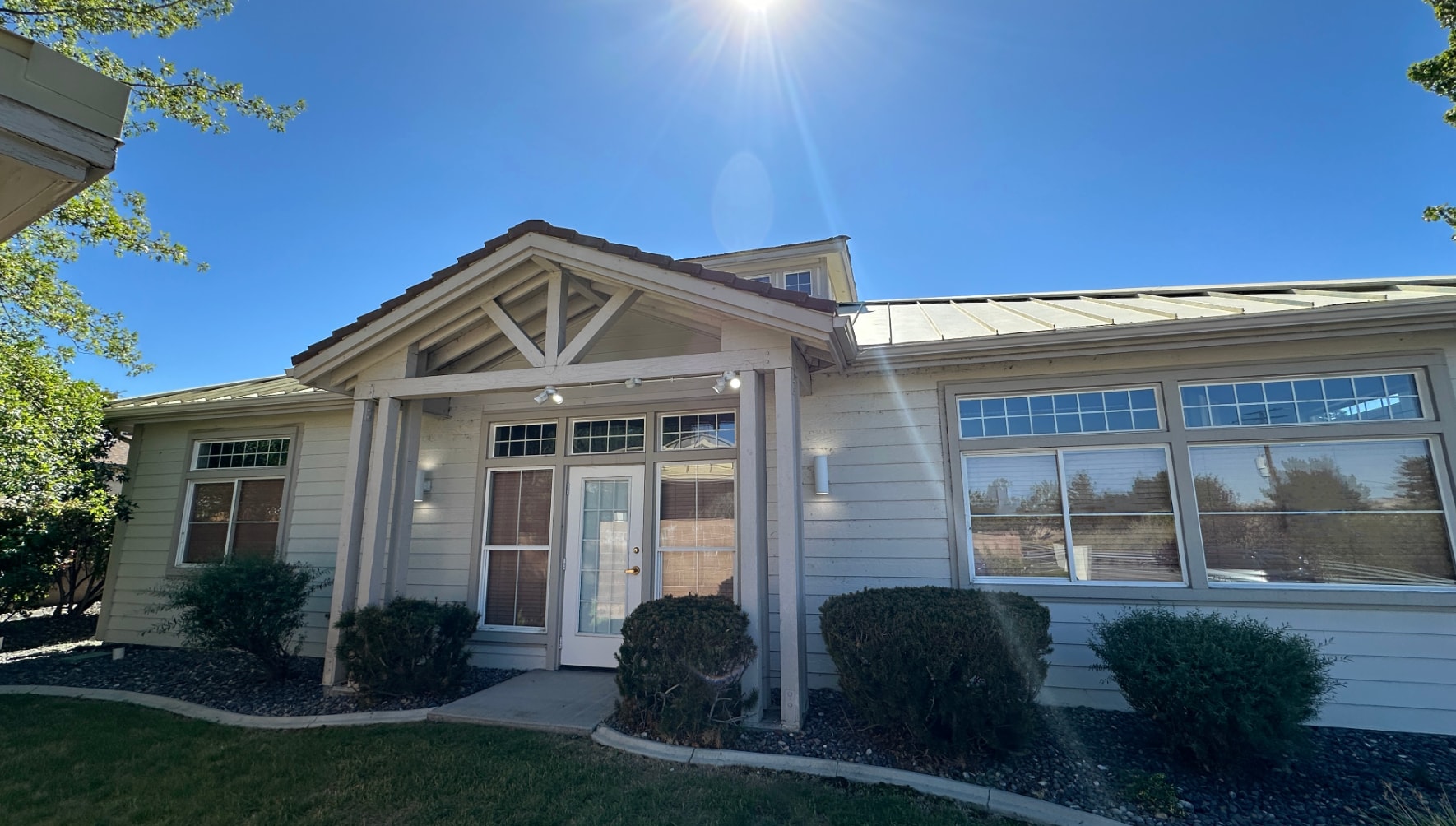 3590 W Plumb Ln, Reno, NV for lease Building Photo- Image 1 of 13