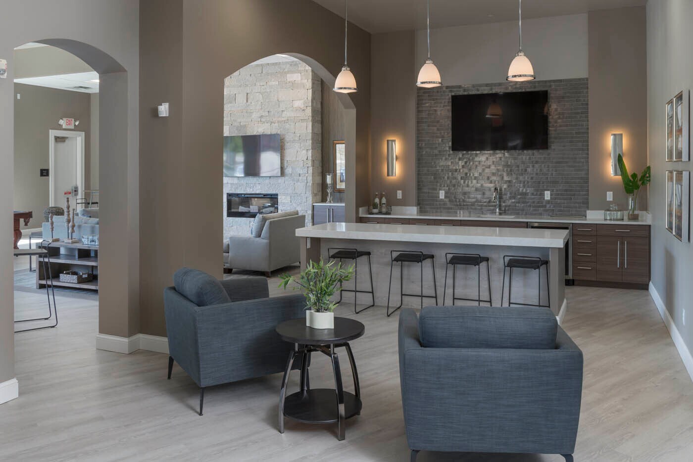 10225 City Walk Dr, Woodbury, MN 55129 City Walk Flats