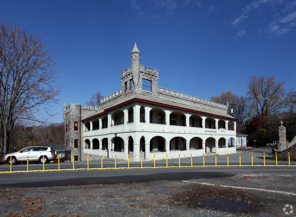 10 Post Office Rd, Silver Spring, MD 20910