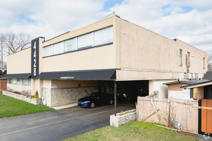 4428 Secor Rd, Toledo, OH for lease - Building Photo - Image 1 of 7