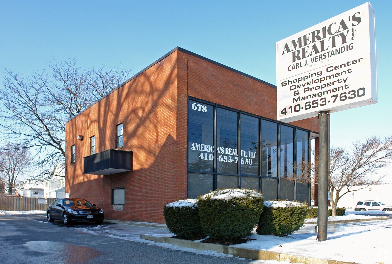 678 Reisterstown Rd, Baltimore, MD 21208