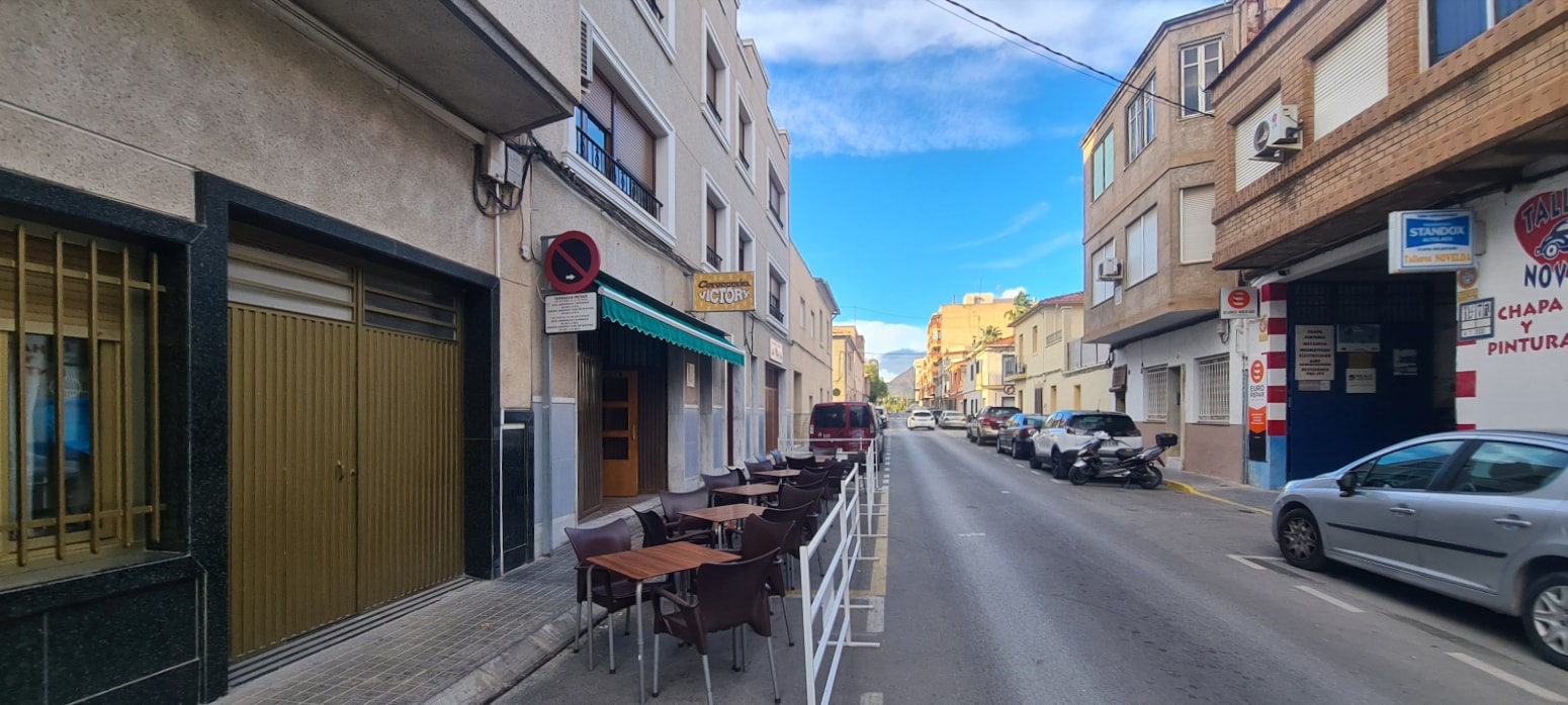 Novelda, ALI 03660 - Unit - -  - Interior Photo - Image 1 of 10