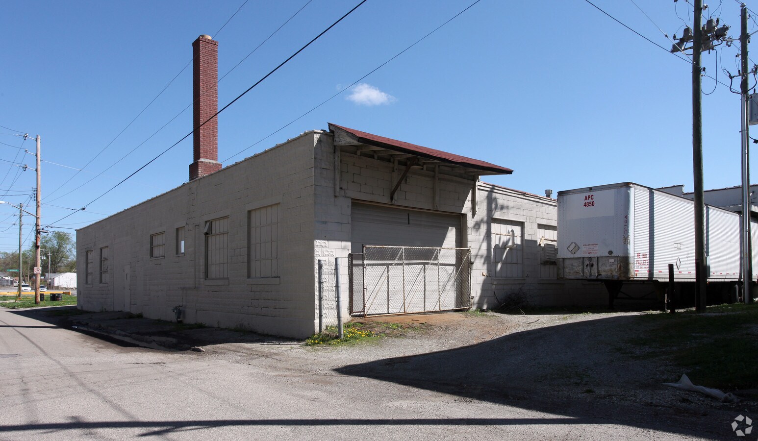 2457 E Washington St, Indianapolis, IN 46201