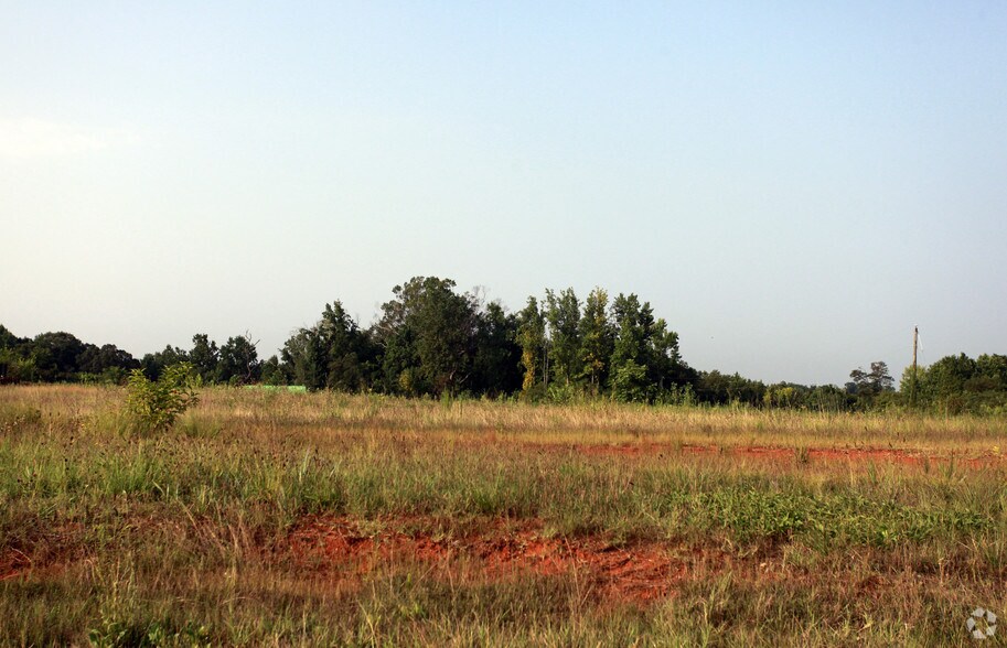 1132 Kings Hwy, King George, VA for sale - Primary Photo - Image 1 of 1