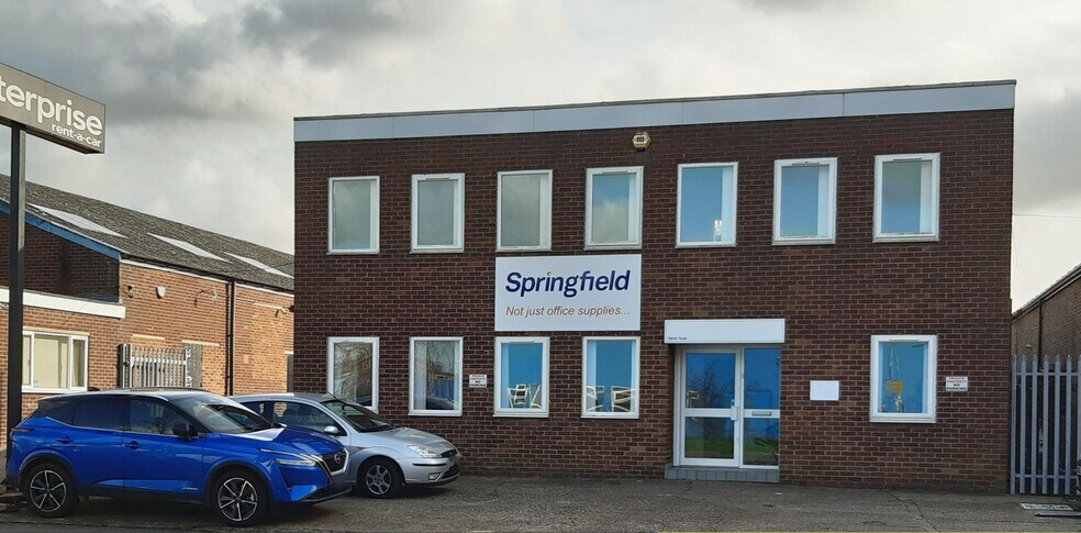 Caxton Rd, Bedford for sale - Primary Photo - Image 1 of 1