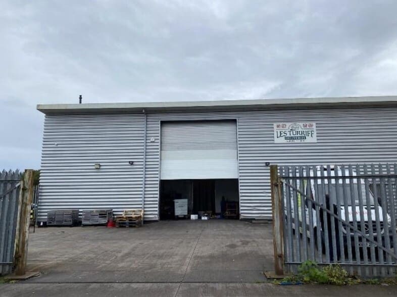 7-9 Tom Johnston Rd, Dundee for lease - Building Photo - Image 2 of 3