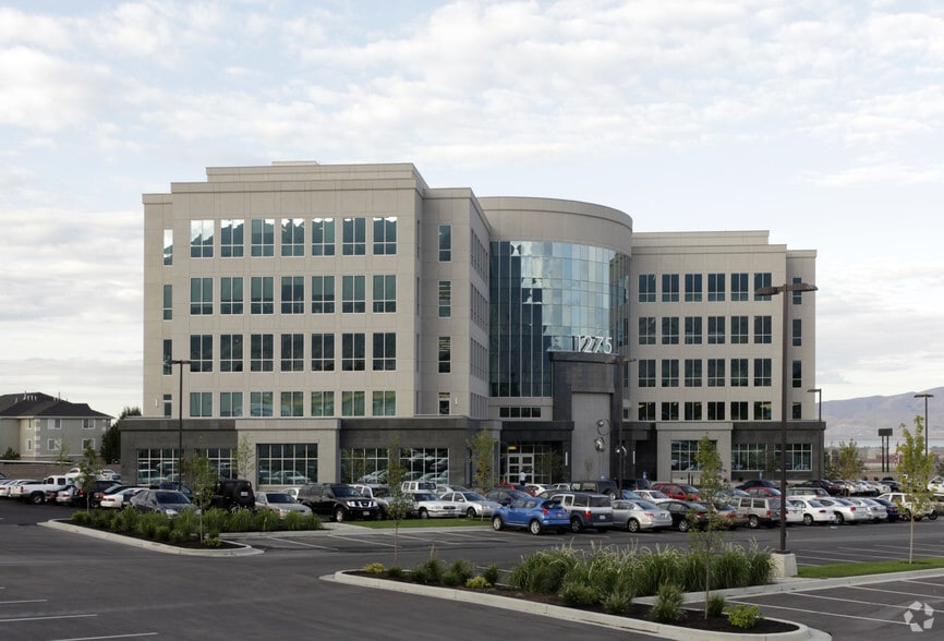 1275 W 1600 N, Orem, UT for sale - Primary Photo - Image 1 of 1