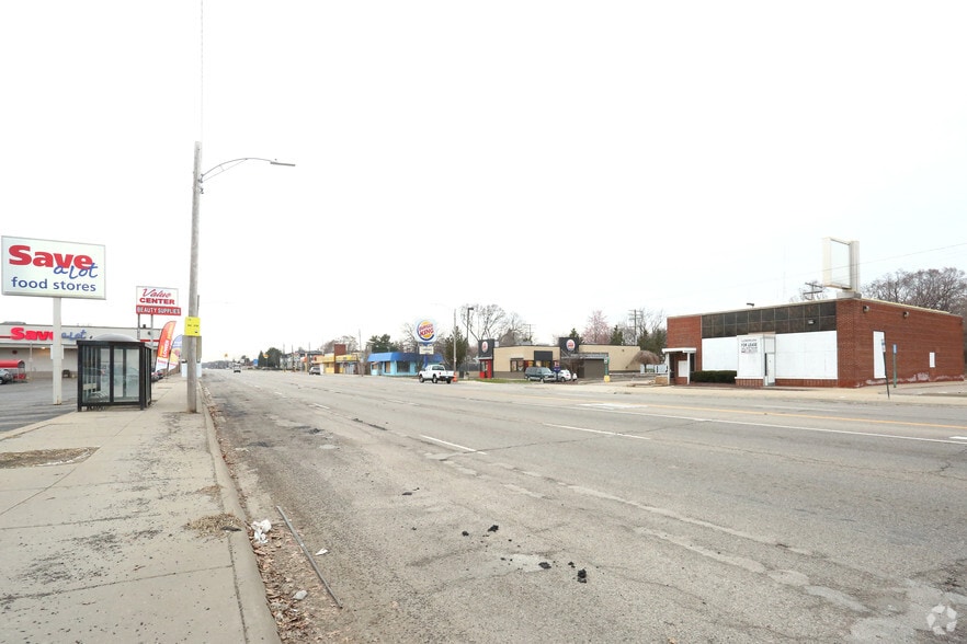 20222 Plymouth Rd, Detroit, MI for sale - Building Photo - Image 1 of 6