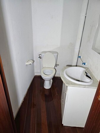 View Photo