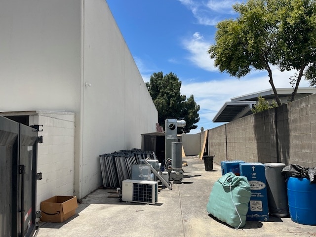 2485 Technology Dr, Hayward, CA for lease - Building Photo - Image 2 of 35