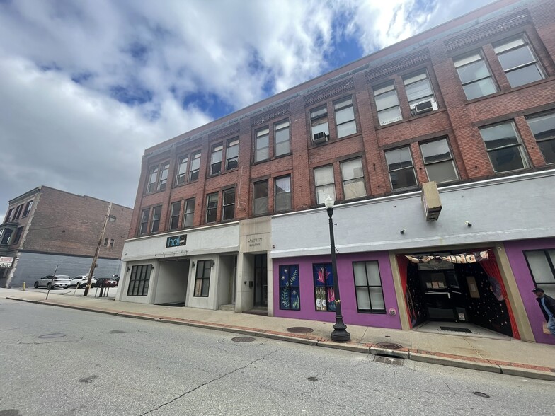 21-25 Broad St, Pawtucket, RI for sale - Building Photo - Image 1 of 17