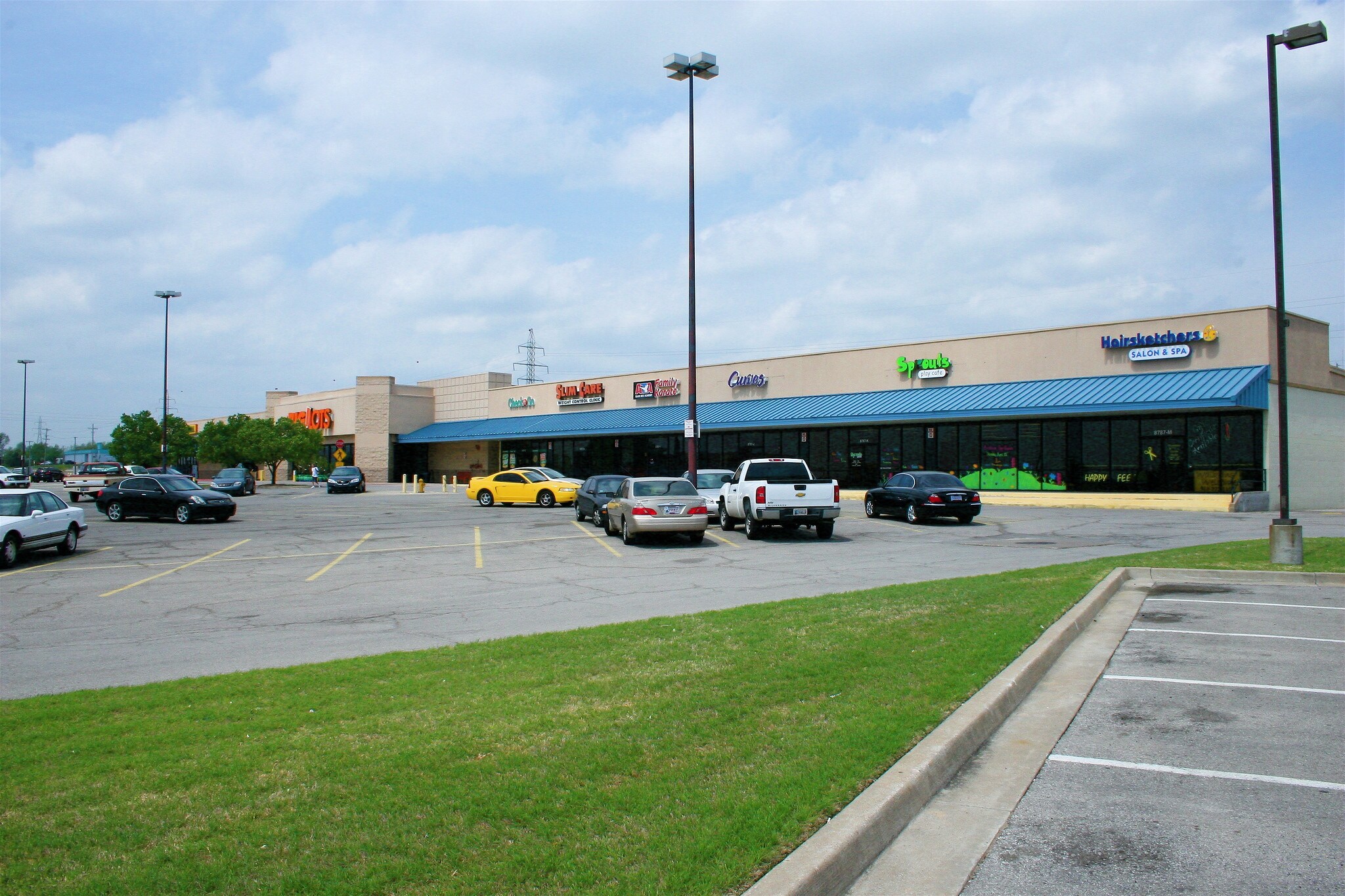 8787 N Owasso Expy, Owasso, OK 74055 - Retail Space for Lease | LoopNet.com