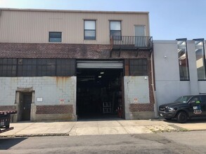 4947 31st St, Long Island City, NY for lease Building Photo- Image 1 of 10