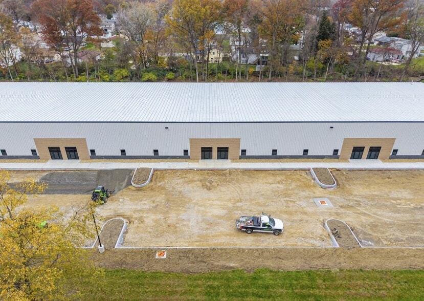 1931 Jetway Blvd, Columbus, OH for lease - Aerial - Image 3 of 19