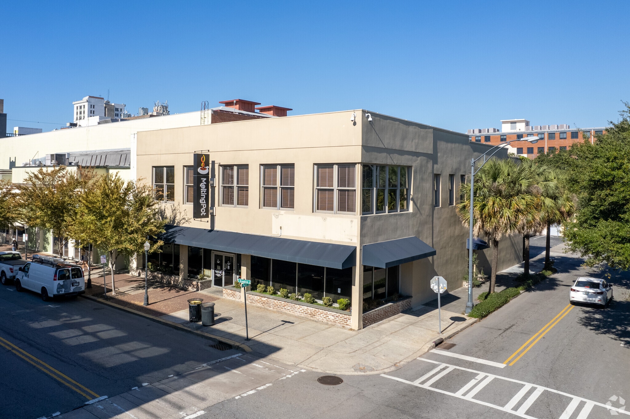 232 E Broughton St, Savannah, GA for sale Primary Photo- Image 1 of 12