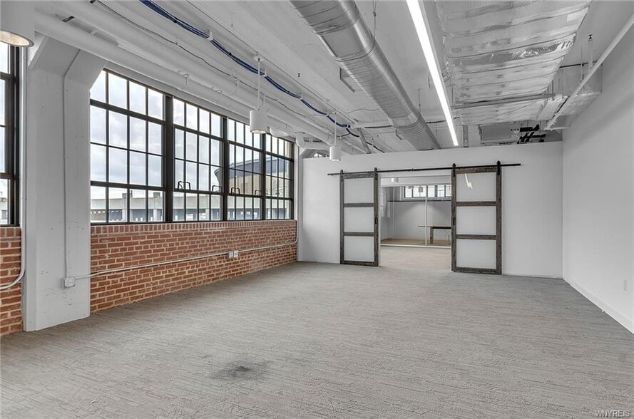 79 Perry St, Buffalo, NY for lease - Building Photo - Image 2 of 40