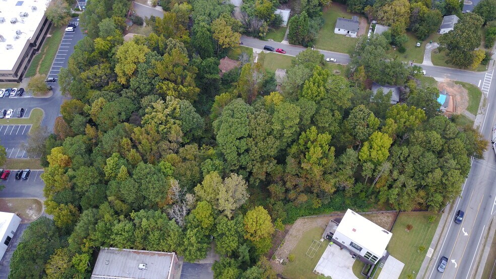 5258 Oakdale, Smyrna, GA 30082 5258 Oakdale Rd SE