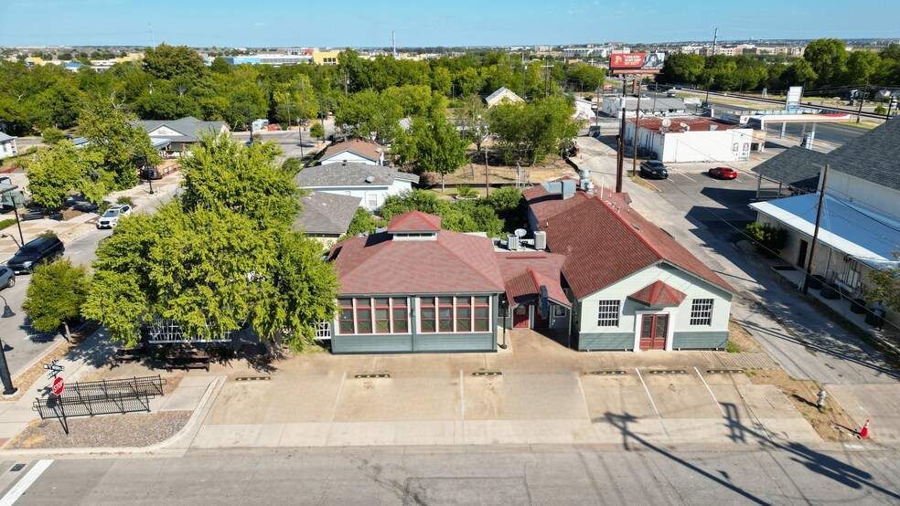 105 Willis St, Leander, TX for sale - Building Photo - Image 2 of 25
