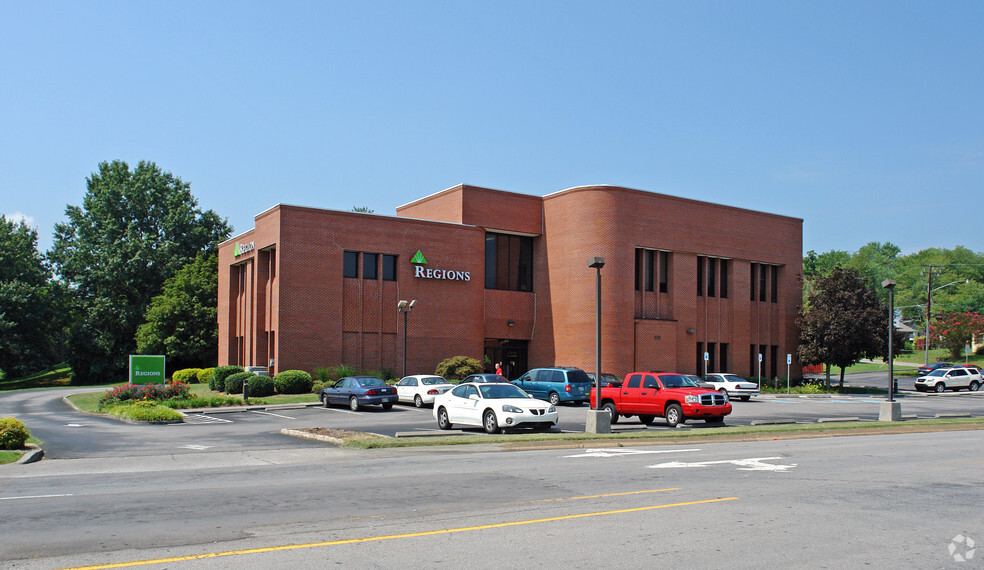 101 N Rutgers Ave, Oak Ridge, TN for lease - Primary Photo - Image 1 of 6