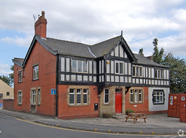 919-921 Ashton Rd, Oldham for sale - Primary Photo - Image 1 of 1