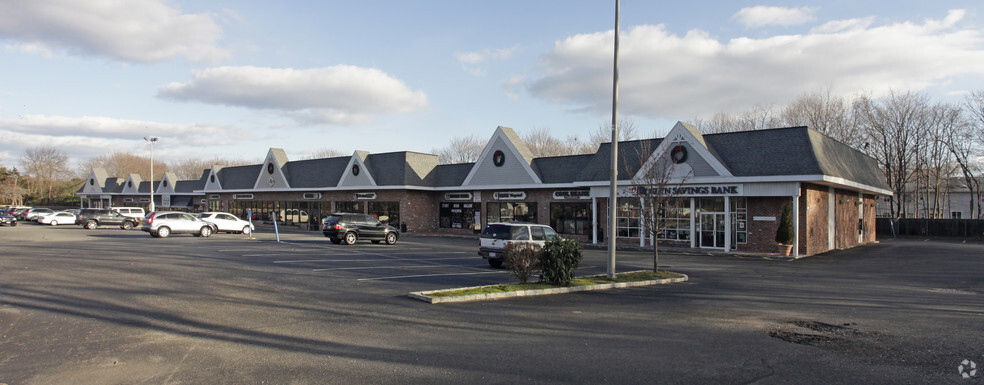 556 Route 25A, Saint James, NY for lease - Building Photo - Image 3 of 8