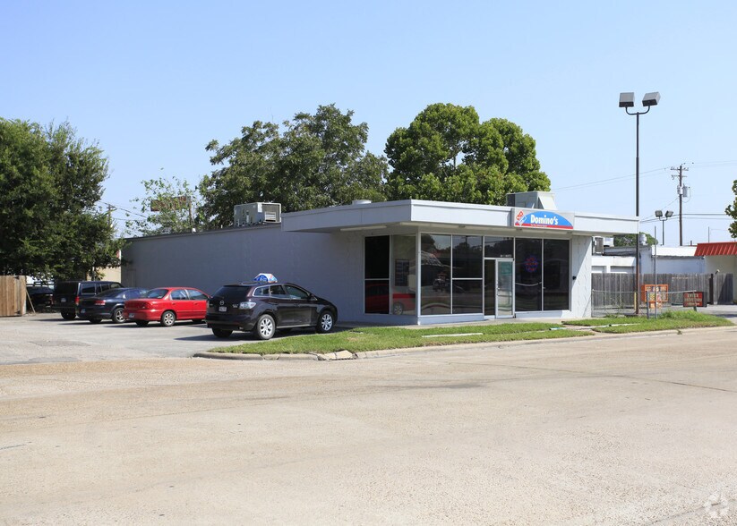 112 W Coombs St, Alvin, TX for sale - Primary Photo - Image 1 of 2