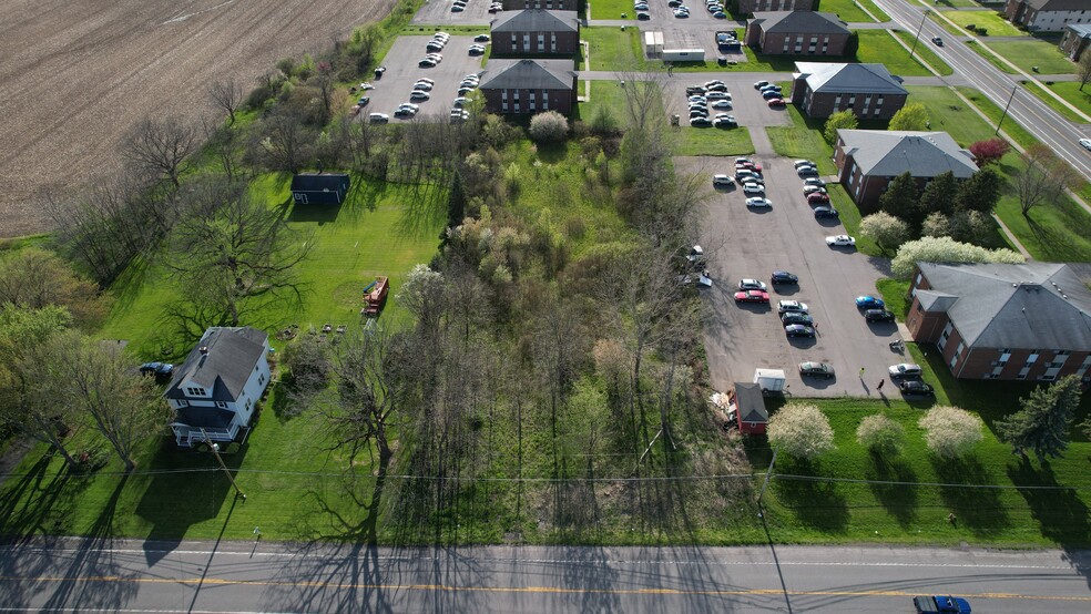 1020 Raymond Rd, Lockport, NY for sale - Aerial - Image 2 of 2