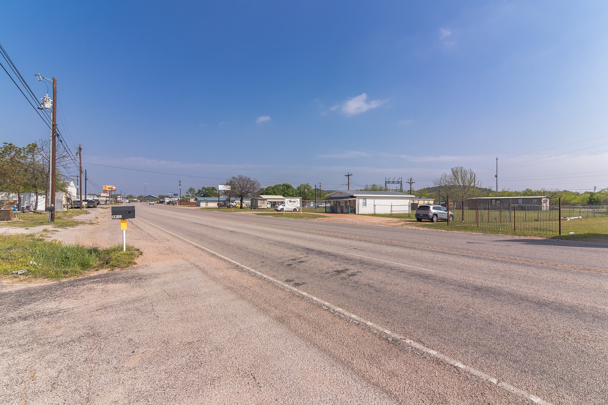 3915 W Ranch Road 1431, Kingsland, TX 78639 Industrial Building