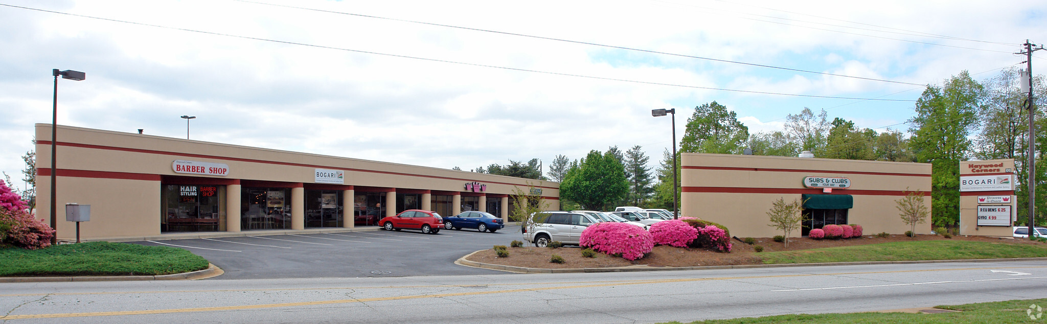 1010 Woods Crossing Rd, Greenville, SC for lease Primary Photo- Image 1 of 5