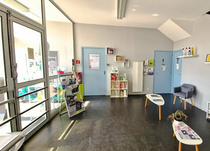 Flex in Mainvilliers for lease Interior Photo- Image 1 of 1