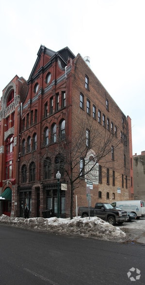 316 S Clinton St, Syracuse, NY for lease - Primary Photo - Image 1 of 13