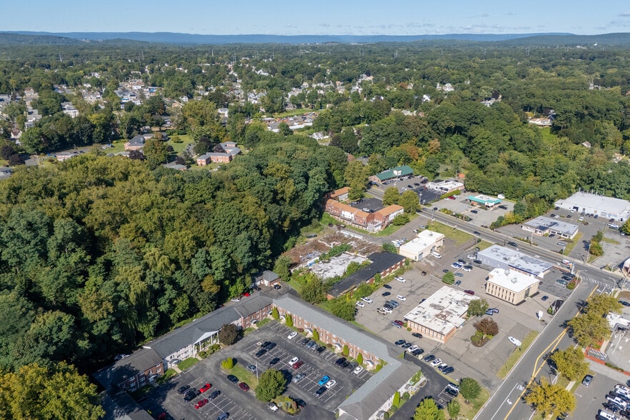 217 Westfield St, West Springfield, MA for sale - Building Photo - Image 3 of 4