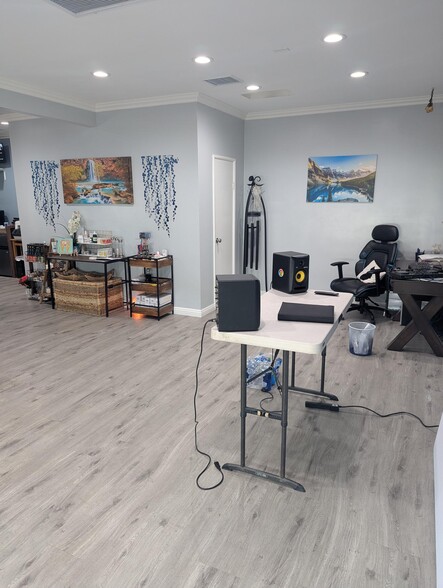 16119 Clark Ave, Bellflower, CA for lease - Building Photo - Image 3 of 5