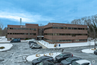 More details for 8 Essex Center Dr, Peabody, MA - Office for Lease