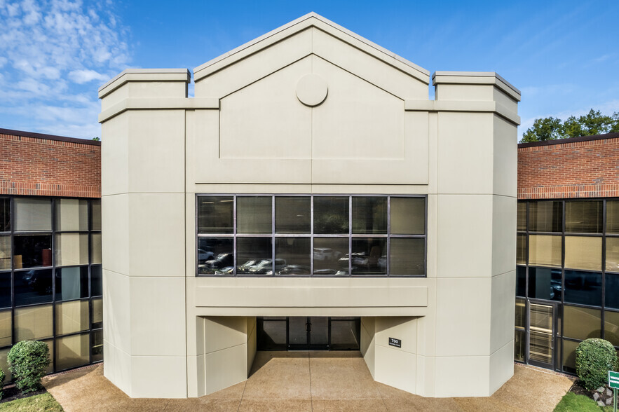 700 Colonial Rd, Memphis, TN for lease - Building Photo - Image 3 of 5