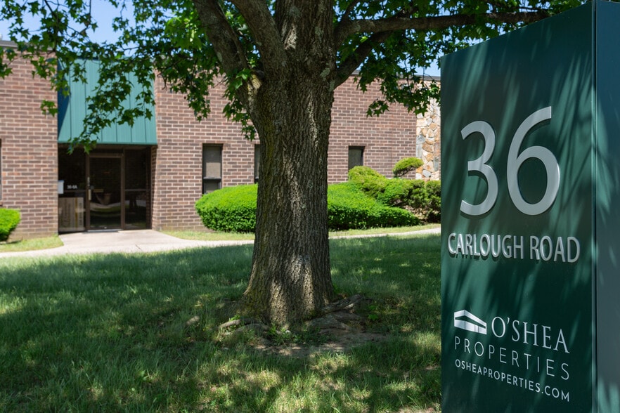 36 Carlough Rd, Bohemia, NY for lease - Building Photo - Image 2 of 8