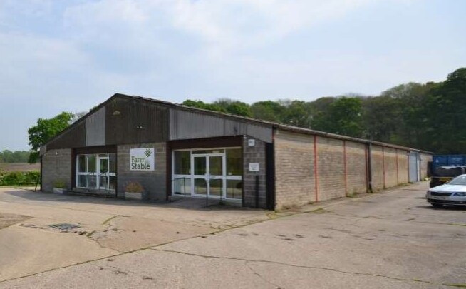 Ingrams Green, Midhurst for sale - Primary Photo - Image 1 of 1