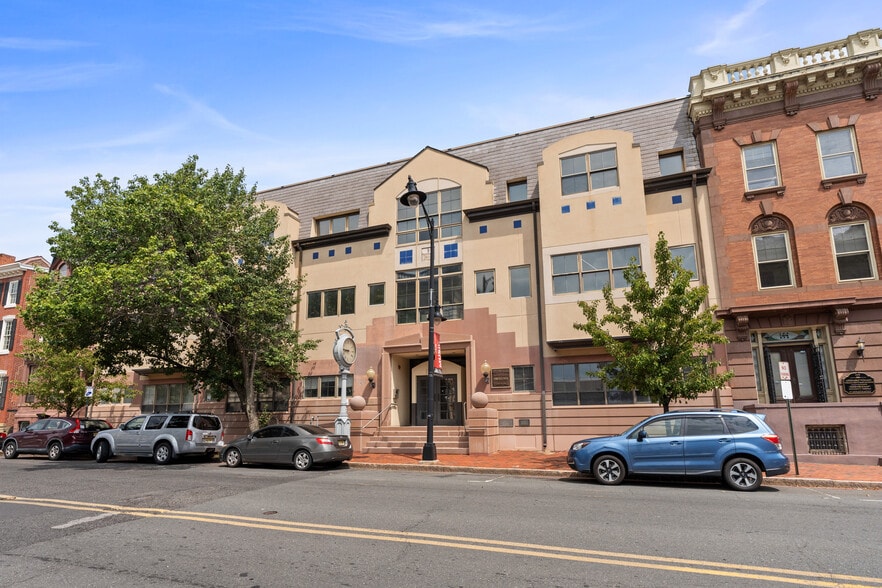 150 W State St, Trenton, NJ for sale - Building Photo - Image 1 of 8