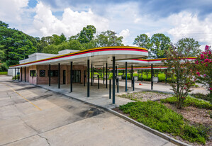 Sonic Drive-In - Drive Through Restaurant