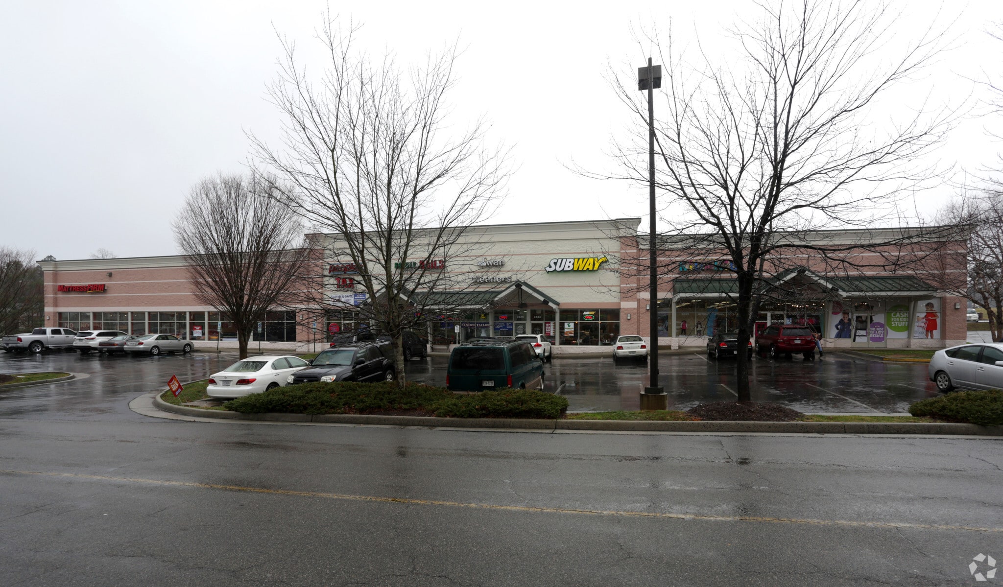 4501-4541 Commonwealth Center, Midlothian, VA for lease Primary Photo- Image 1 of 2