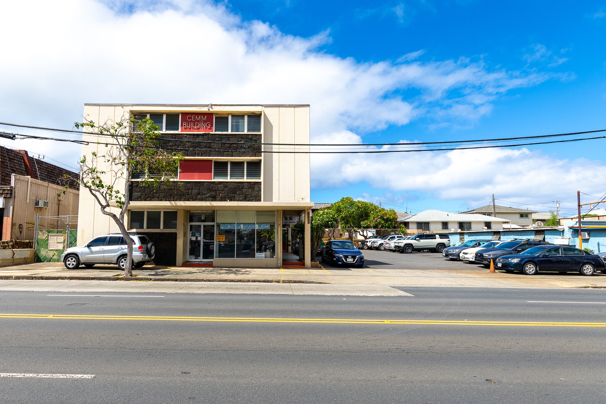 3427 Waialae Ave, Honolulu, HI for sale Building Photo- Image 1 of 26