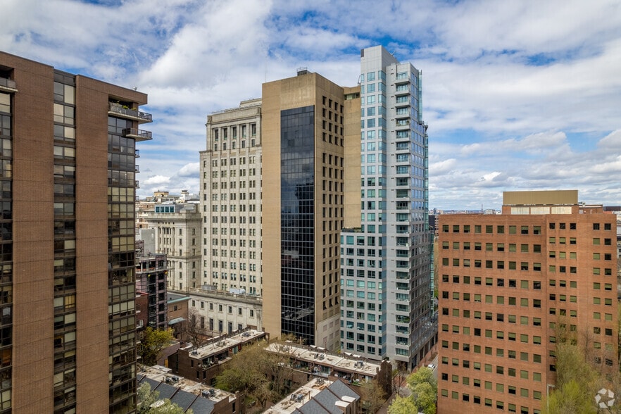 510-530 Walnut St, Philadelphia, PA for lease - Building Photo - Image 1 of 61