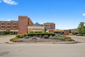 More details for 2400 N Rockton Ave, Rockford, IL - Office/Medical for Lease