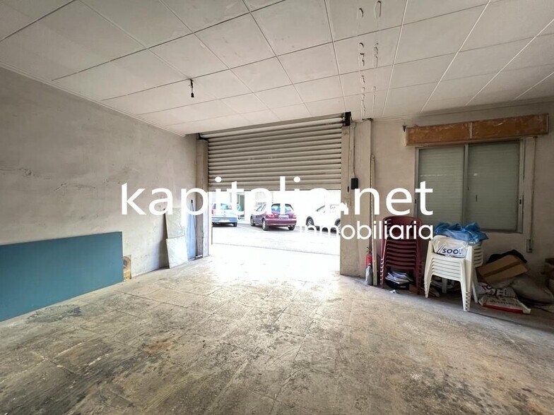 Retail in Agullent, Valencia for lease - Building Photo - Image 2 of 4