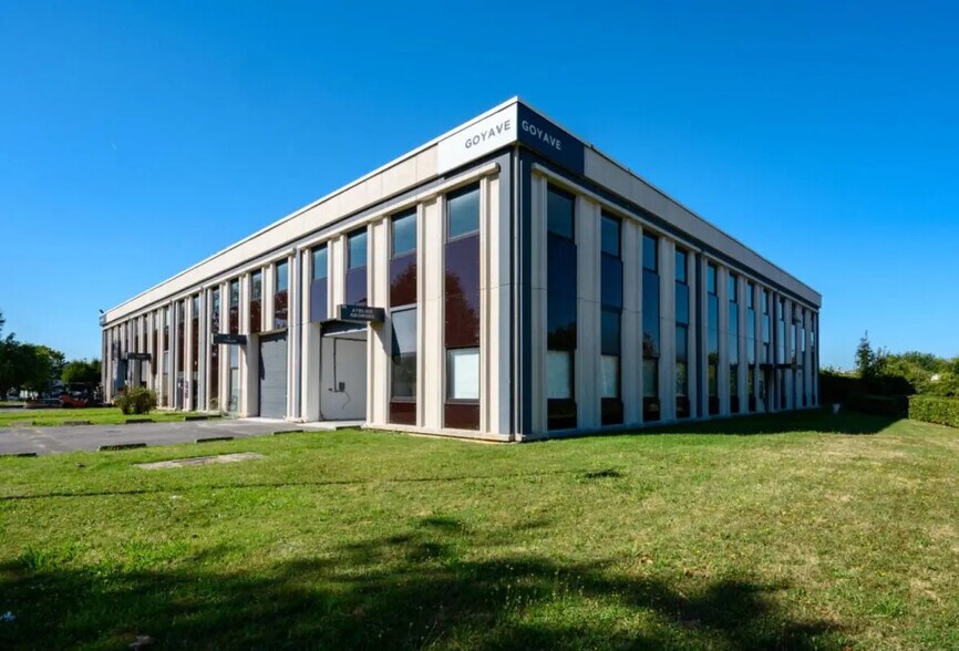 Flex in Villebon-sur-Yvette for lease - Building Photo - Image 1 of 16