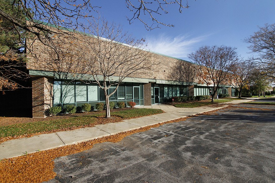 13309-13321 W 98th St, Lenexa, KS for lease - Building Photo - Image 1 of 3